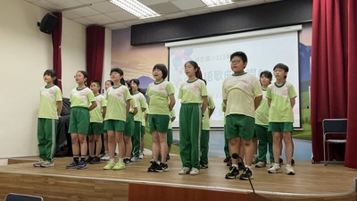 【教學組】公告 113學年度校內英語歌唱比賽得獎名單，恭喜獲獎班級，感謝英語老師及導師辛苦的指導！(含表揚相片)圖片